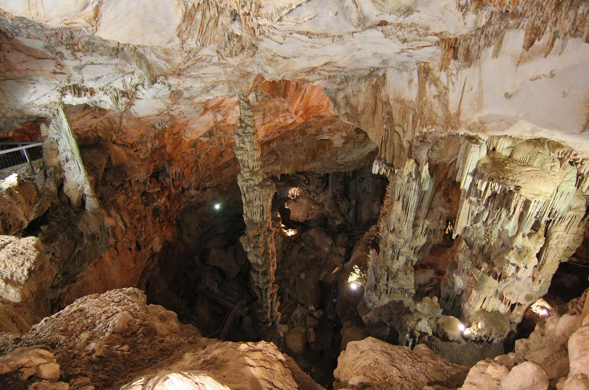 Grotta di Ispinigoli: record europeo nel territorio di Dorgali